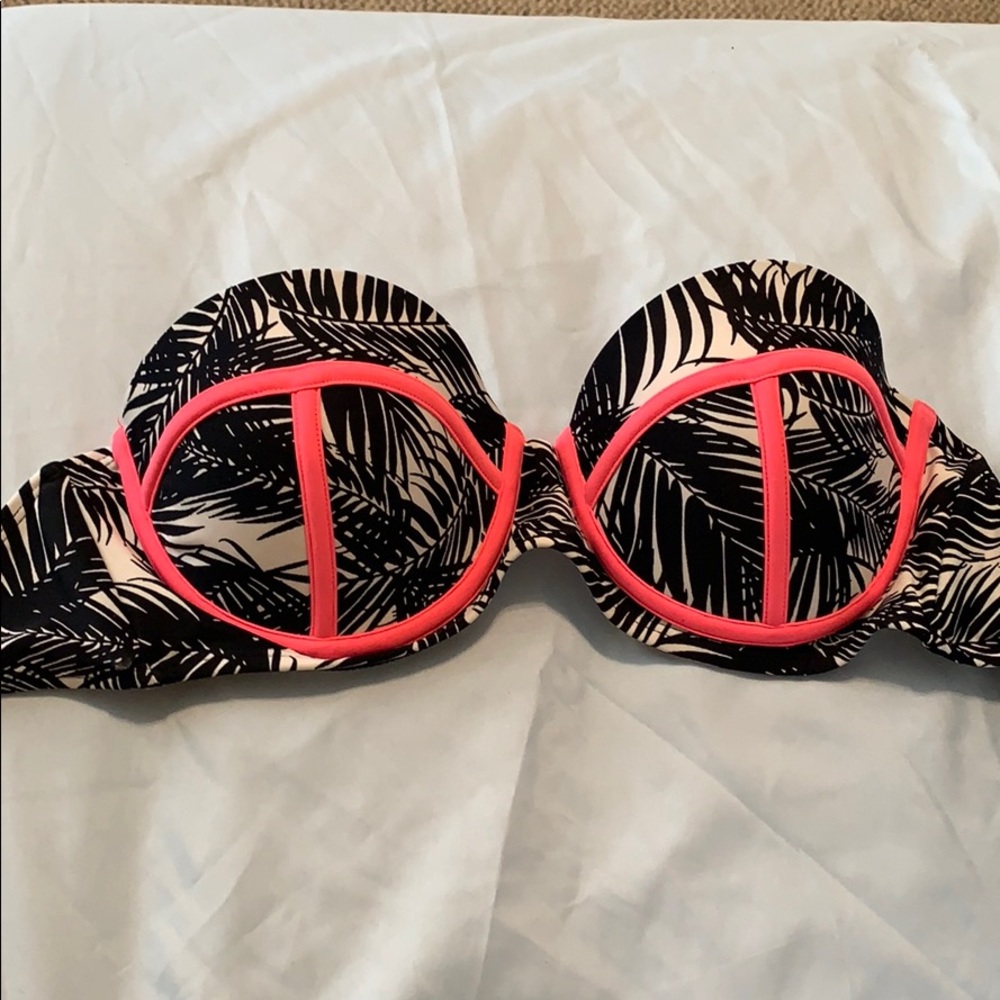 Bikini top
